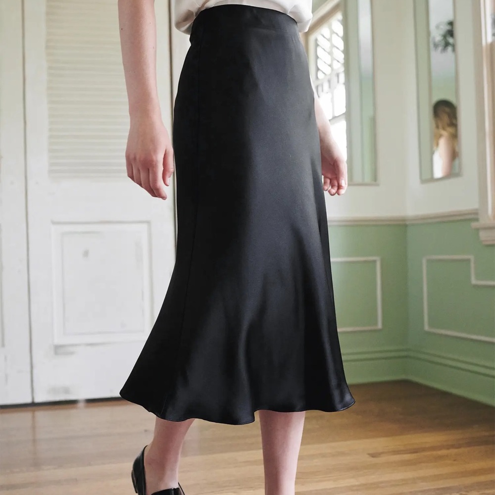 Quince Washable 100% Silk Black Midi Slip Skirt Small EUC